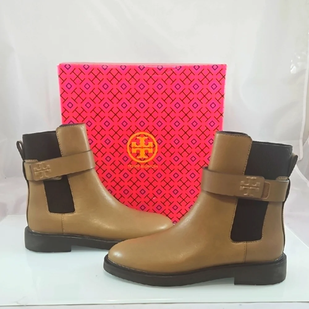 Tory Burch Embossed Leather Double T Chelsea Ankle Boots Size 7.5